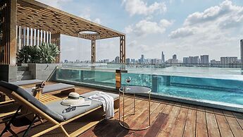 D1Mension Residences Serviced Apartment