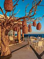 Beachy Condo - 2BR 2B