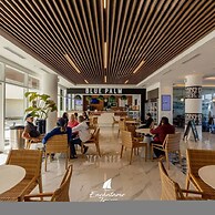 Beachy Condo - 2BR 2B