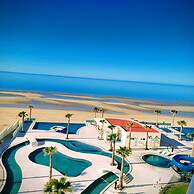 Beachy Condo - 2BR 2B