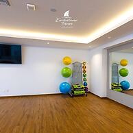 Beachy Condo - 2BR 2B