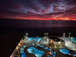 Beachy Condo - 2BR 2B