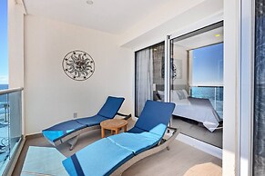 Beachy Condo - 2BR 2B