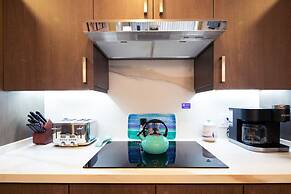 Beachy Condo - 2BR 2B