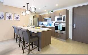 Beachy Condo - 2BR 2B