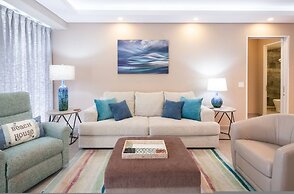 Beachy Condo - 2BR 2B