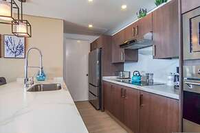 Beachy Condo - 2BR 2B