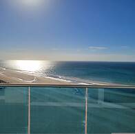 Beachy Condo - 2BR 2B