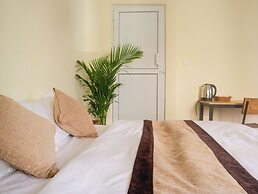 Zen Nest Hotel