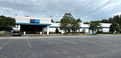 Baymont By Wyndham Williamsburg I-64