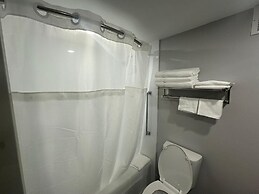 Baymont By Wyndham Williamsburg I-64