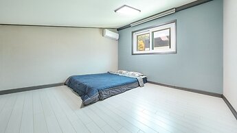 Hongcheon Pension 150