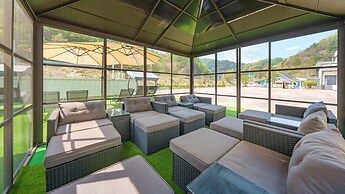 Hongcheon Pension 150