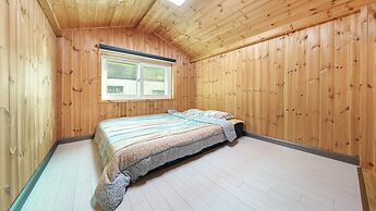 Hongcheon Pension 150