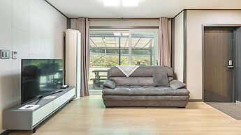 Hongcheon Pension 150