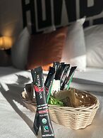 Elk Antler Inn