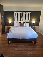 Elk Antler Inn