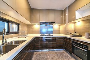 R&F Princess Cove by FUJU & 5mins to ClQ