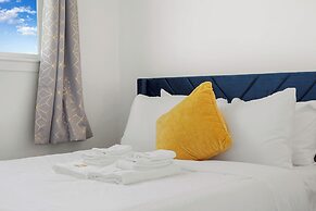Cozy 2-Bedroom Retreat in Pacifica