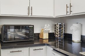 Cozy 2-Bedroom Retreat in Pacifica