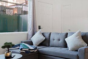 Cozy 2-Bedroom Retreat in Pacifica