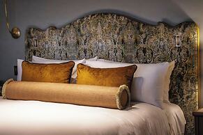 The Grand National Hotel by Saint Peter