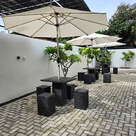 Neem Tree House