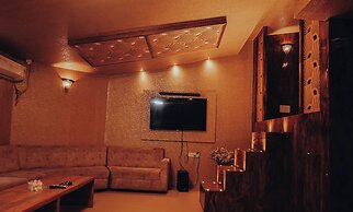 Pink Floyd Boutique Hotel