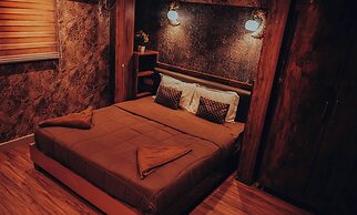 Pink Floyd Boutique Hotel