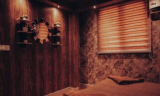 Pink Floyd Boutique Hotel