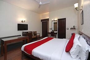 Hamilton Hotel