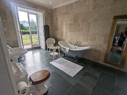 Glenridding Manor House