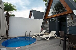 SAPANCA KIYI BUNGALOV