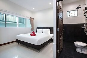 Holiday 2BR Jacuzzi Pool Villa Lancelot3