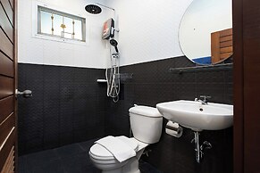 Holiday 2BR Jacuzzi Pool Villa Lancelot3