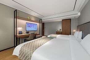 Yitel Collection Shanghai Jing'An City Center