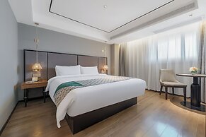 Yitel Collection Shanghai Jing'An City Center