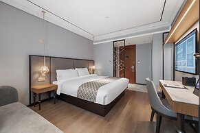 Yitel Collection Shanghai Jing'An City Center