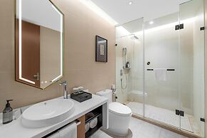 Yitel Collection Shanghai Jing'An City Center