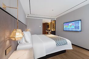 Yitel Collection Shanghai Jing'An City Center