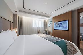 Yitel Collection Shanghai Jing'An City Center