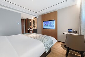 Yitel Collection Shanghai Jing'An City Center