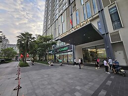 Vinhome Sky Lake-Sunhometel