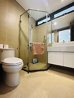 Vinhome Sky Lake-Sunhometel