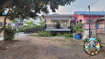 Serene Villa Retreat in Rural Thailand
