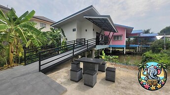 Serene Villa Retreat in Rural Thailand