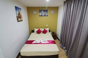 Chak Tomouk Mongkul Hotel