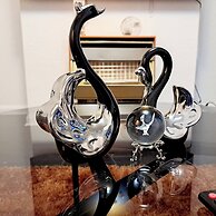 Cozy 2BR Home Pets Welcome Free Parking & Wifi