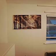 Cozy 2BR Home Pets Welcome Free Parking & Wifi