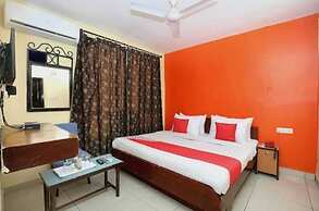 HOTEL O RAJMAHAL